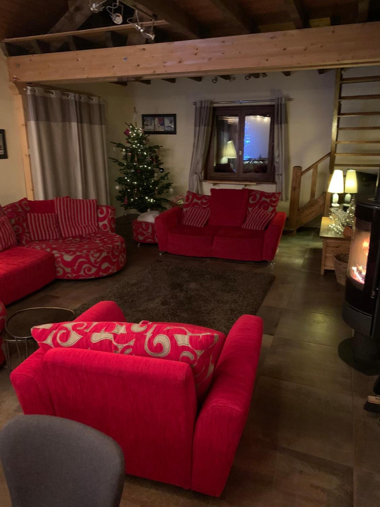 Spacious Ski Chalet In Traditional French Village, Sleeps 8, Four Star With Fibre Broadband Abondance Exterior foto